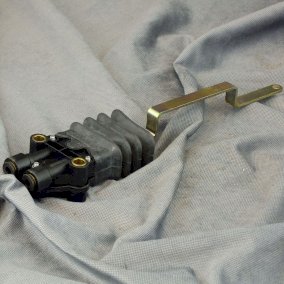 Levelling Valve