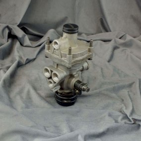 Automatic Load Sensing Valve
