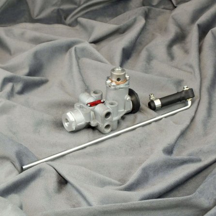 Levelling Valve
