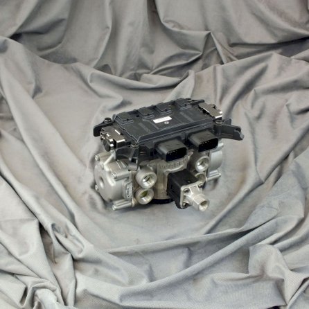 Modulator hamulców osi 480 105 006 0 WABCO